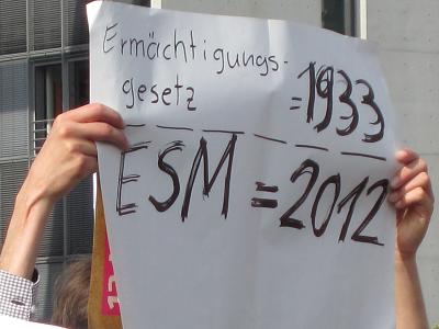 Demonstration gegen ESM und Fiskalpakt