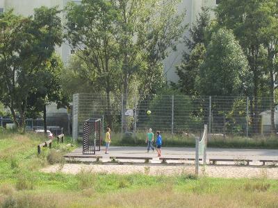 Der Jelena-Santic-Friedenspark wird von Anwohnern gern genutzt